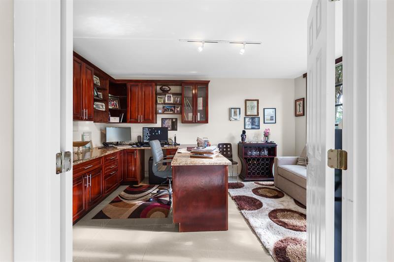 3800 Oaks Clubhouse Drive Pompano Beach FL 33069