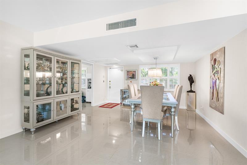 3800 Oaks Clubhouse Drive Pompano Beach FL 33069