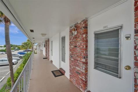 Pompano Beach FL 33064