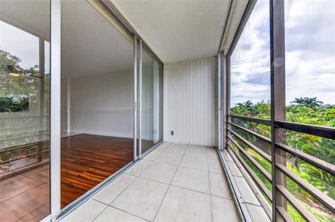 112 Royal Park Drive Oakland Park FL 33309