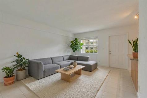 2660 NE 8th Avenue Wilton Manors FL 33334