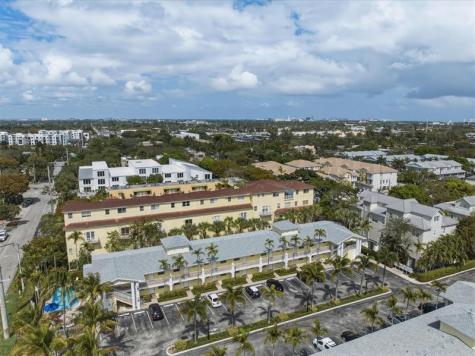 2660 NE 8th Avenue Wilton Manors FL 33334
