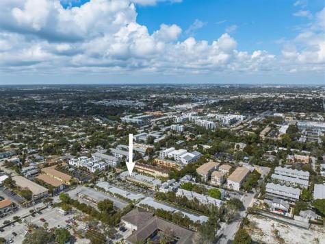 2660 NE 8th Avenue Wilton Manors FL 33334