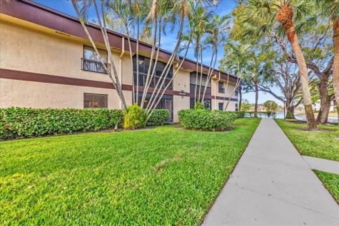 2687 Carambola Circle N Coconut Creek FL 33066