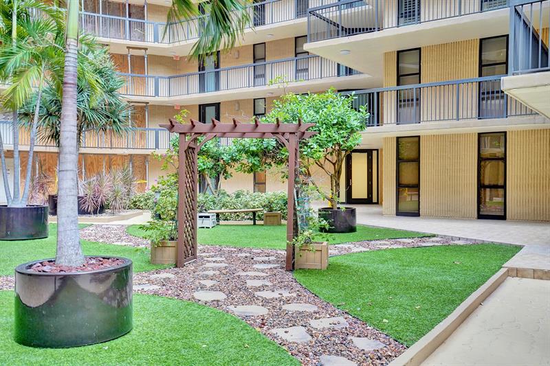 1167 Hillsboro Mile Hillsboro Beach FL 33062