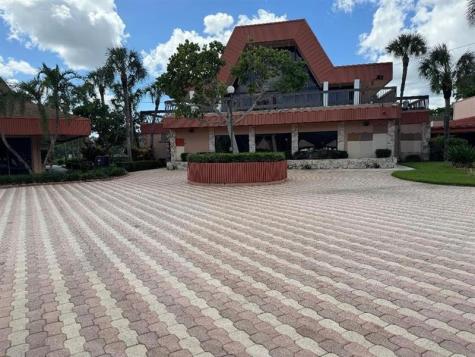 3241 Holiday Springs Boulevard Margate FL 33063