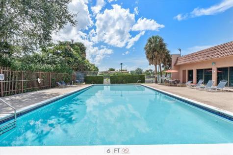 29 Laredo Place Davie FL 33324