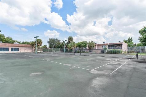 29 Laredo Place Davie FL 33324