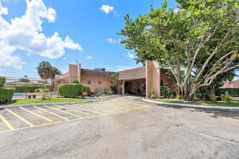29 Laredo Place Davie FL 33324