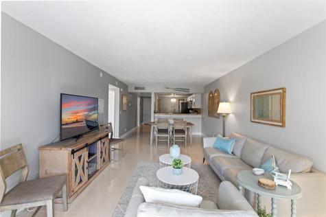 16 Royal Palm Way Boca Raton FL 33432