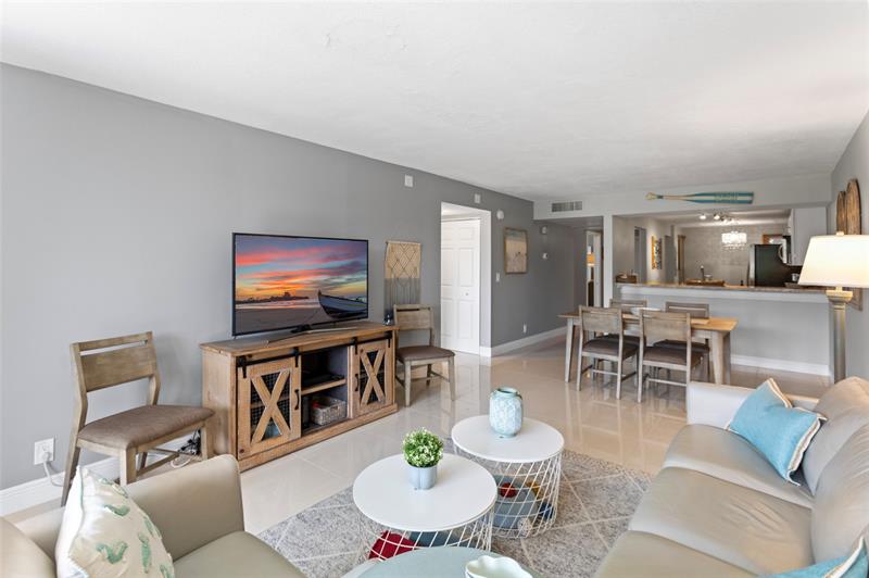 16 Royal Palm Way Boca Raton FL 33432