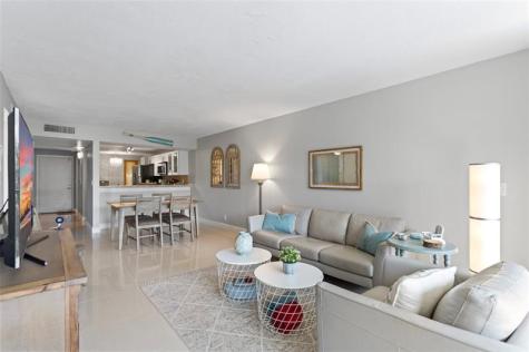 16 Royal Palm Way Boca Raton FL 33432