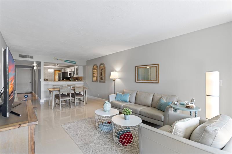 16 Royal Palm Way Boca Raton FL 33432