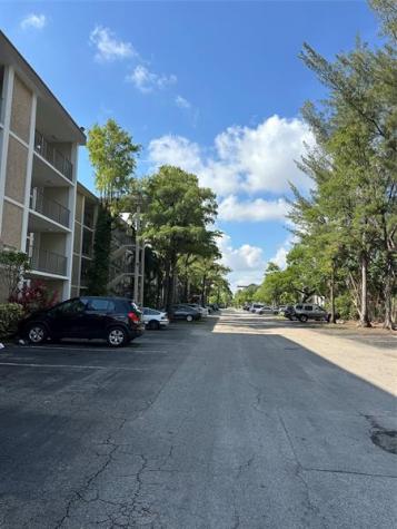 2998 NW 48th Terrace Lauderdale Lakes FL 33313