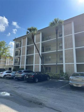 2998 NW 48th Terrace Lauderdale Lakes FL 33313