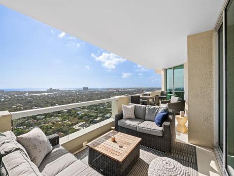 411 N New River Drive Fort Lauderdale FL 33301
