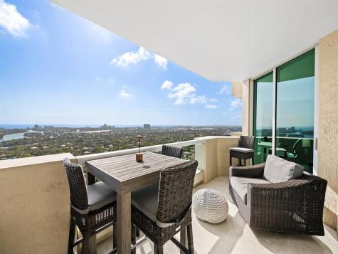 411 N New River Drive Fort Lauderdale FL 33301