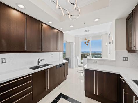 411 N New River Drive Fort Lauderdale FL 33301