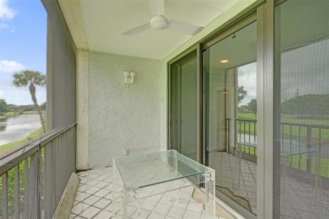 4539 Luxemburg Court Lake Worth FL 33467