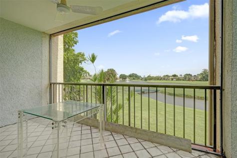 4539 Luxemburg Court Lake Worth FL 33467