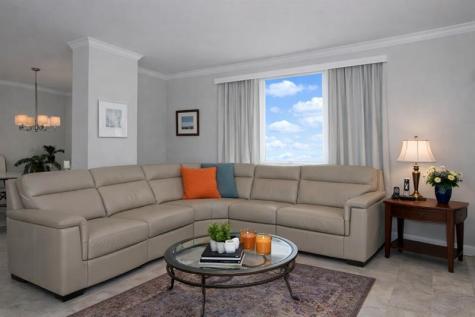 4350 Hillcrest Drive Hollywood FL 33021