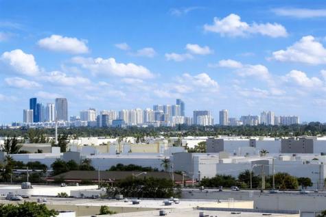 4350 Hillcrest Drive Hollywood FL 33021