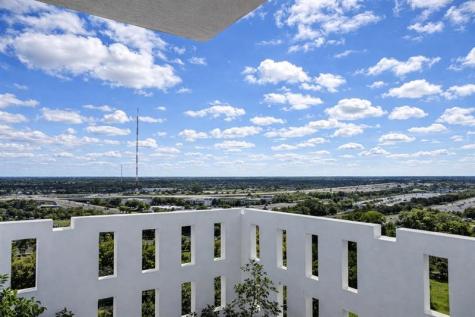 4350 Hillcrest Drive Hollywood FL 33021