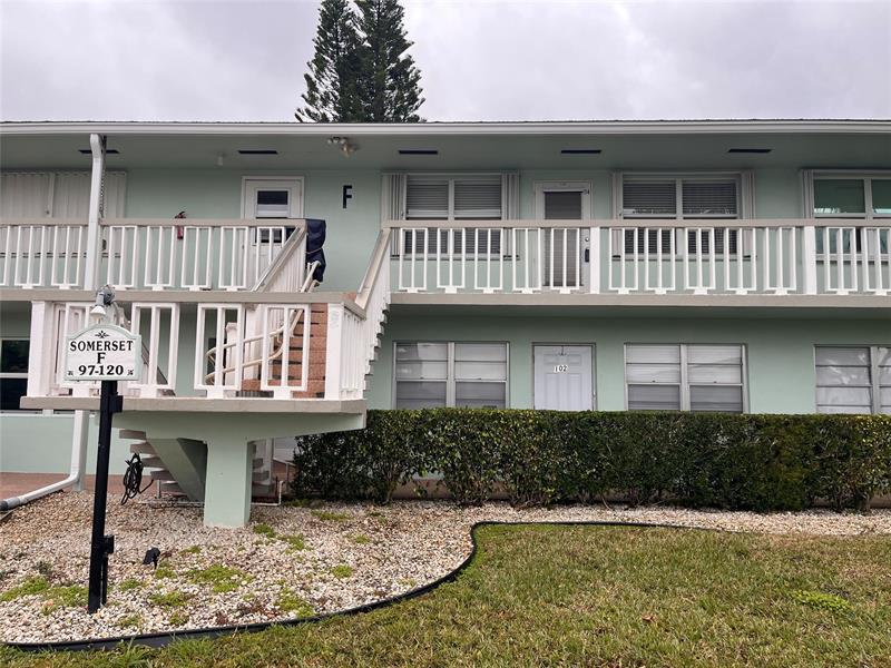 102 Somerset F West Palm Beach FL 33417