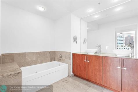 315 NE 3rd Avenue Fort Lauderdale FL 33301