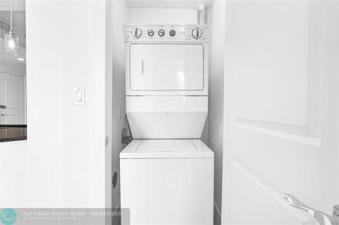 315 NE 3rd Avenue Fort Lauderdale FL 33301