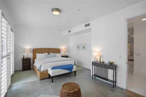 347 Oak Street Hollywood FL 33019