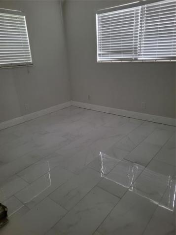 4805 NW 35th Street Lauderdale Lakes FL 33319