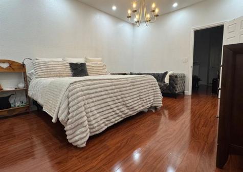 1041 NE 208th Street Miami FL 33179