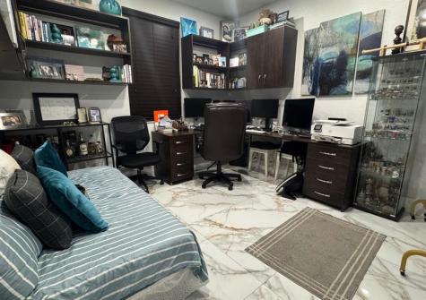 1041 NE 208th Street Miami FL 33179