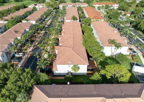 1041 NE 208th Street Miami FL 33179