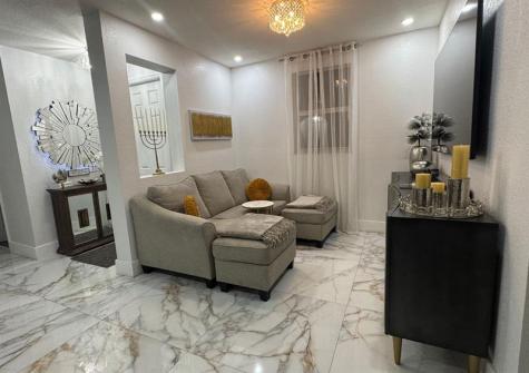 1041 NE 208th Street Miami FL 33179