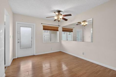 2115 NE 42nd Court Lighthouse Point FL 33064