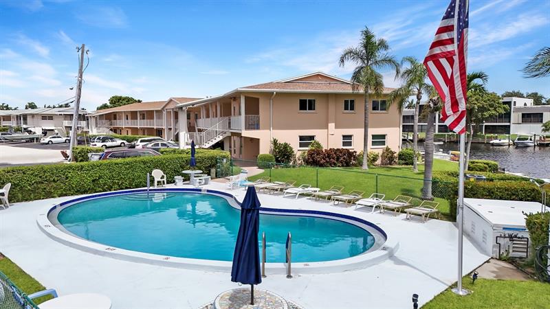 701 SE 7th Avenue Pompano Beach FL 33060