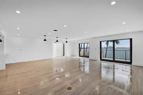 520 E Brickell Key Drive Unit Bh25 Miami FL 33131