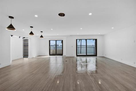 520 E Brickell Key Drive Unit Bh25 Miami FL 33131