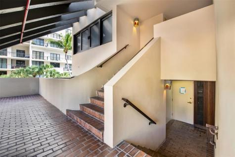 520 E Brickell Key Drive Unit Bh25 Miami FL 33131