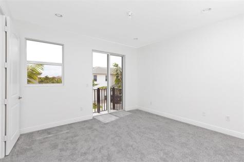 6937 Pines Circle Coconut Creek FL 33073