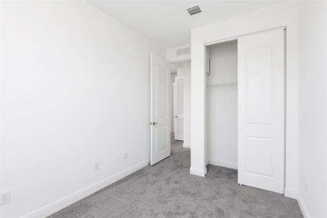 6937 Pines Circle Coconut Creek FL 33073