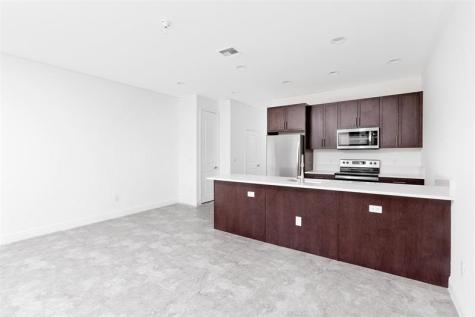 6937 Pines Circle Coconut Creek FL 33073