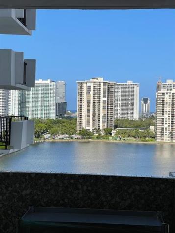 2750 NE 183rd Street Aventura FL 33160