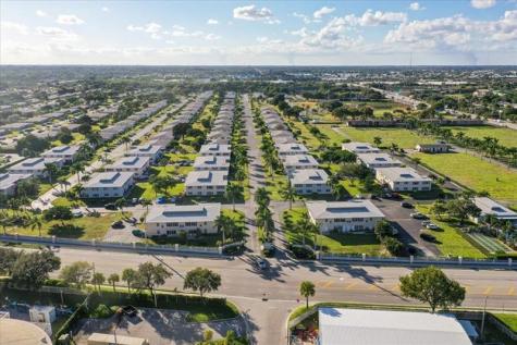 95 North Boulevard Boynton Beach FL 33435