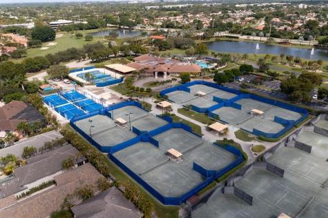 7520 La Paz Court Boca Raton FL 33433