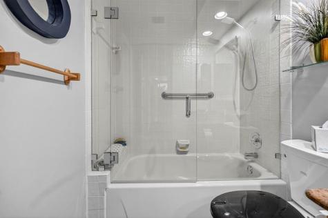 7520 La Paz Court Boca Raton FL 33433