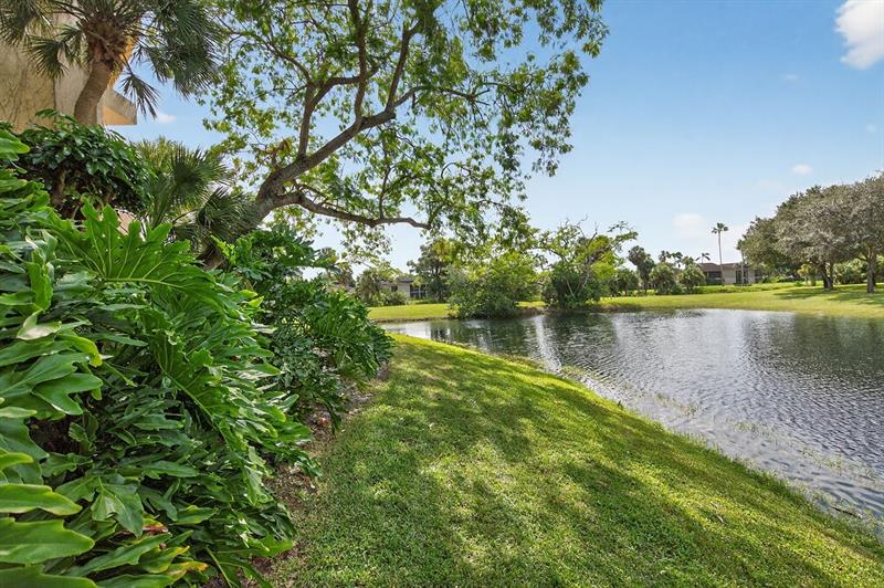 7520 La Paz Court Boca Raton FL 33433