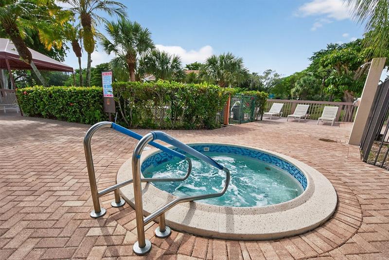 7520 La Paz Court Boca Raton FL 33433